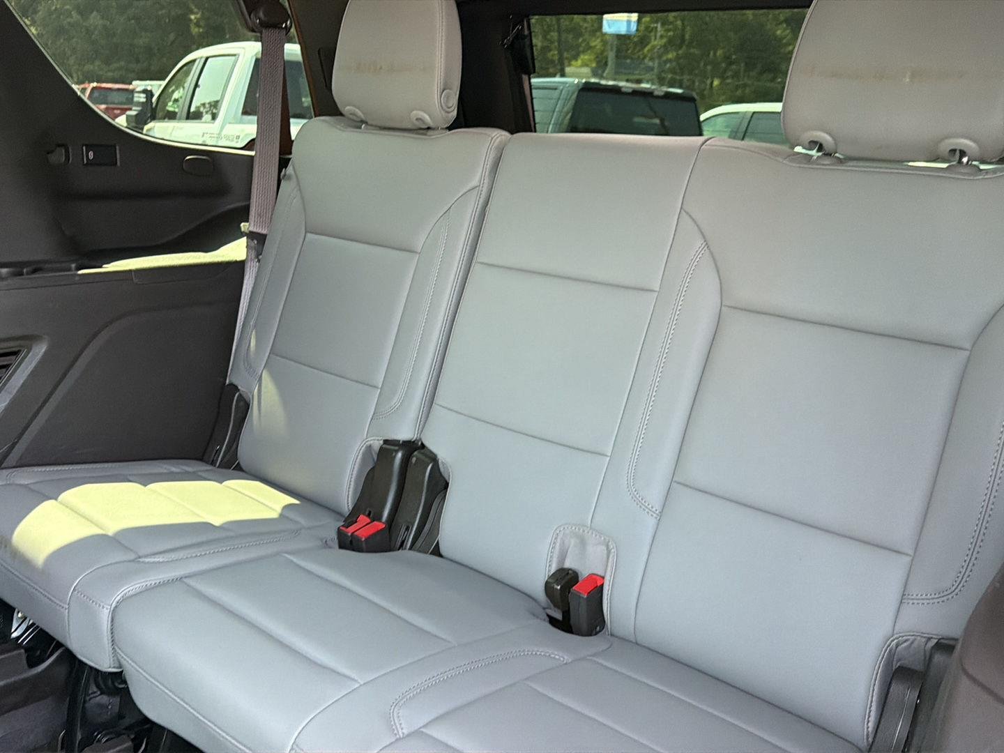 Used 2023 Summit White Chevrolet Z71 image 12