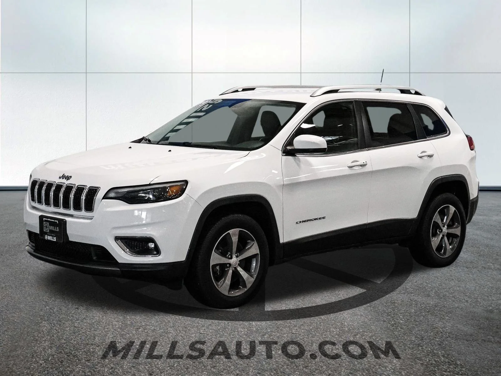 Used 2019 Jeep Cherokee Limited with VIN 1C4PJMDN9KD158065 for sale in Baxter, Minnesota