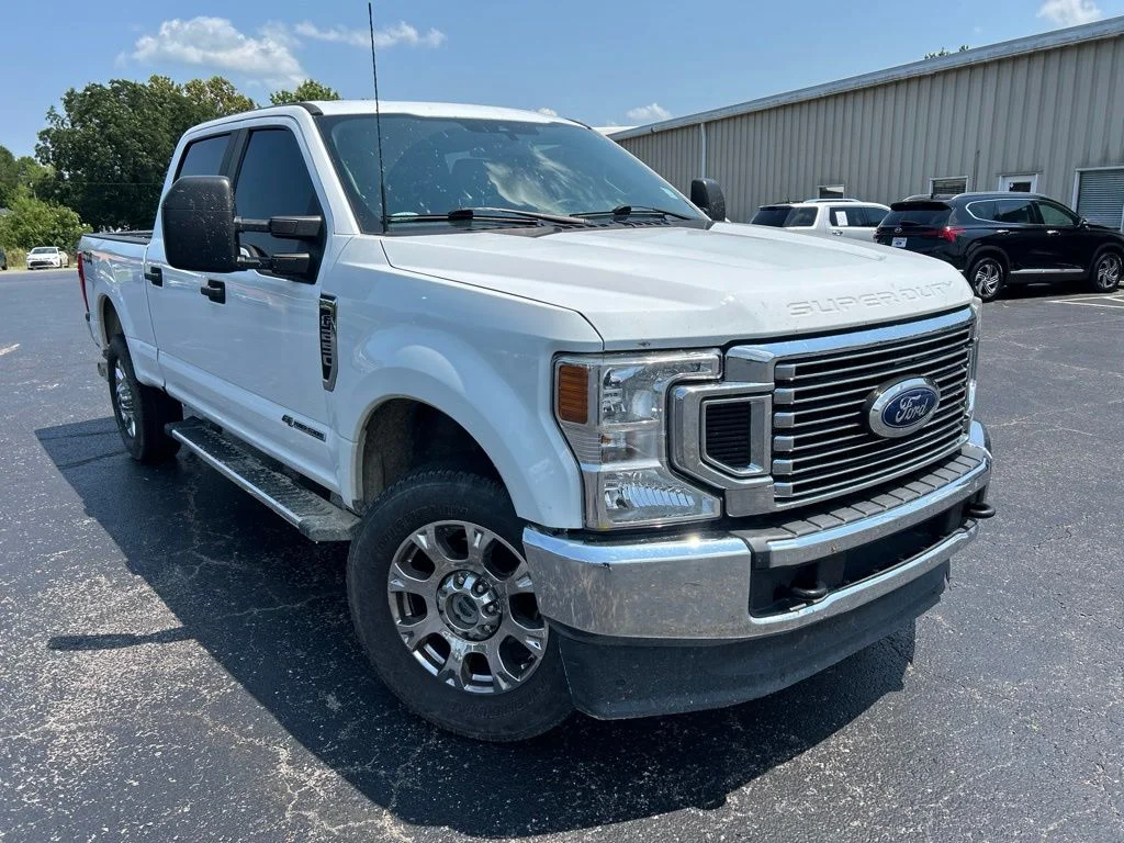 Used 2021 Oxford White Ford XL image 1