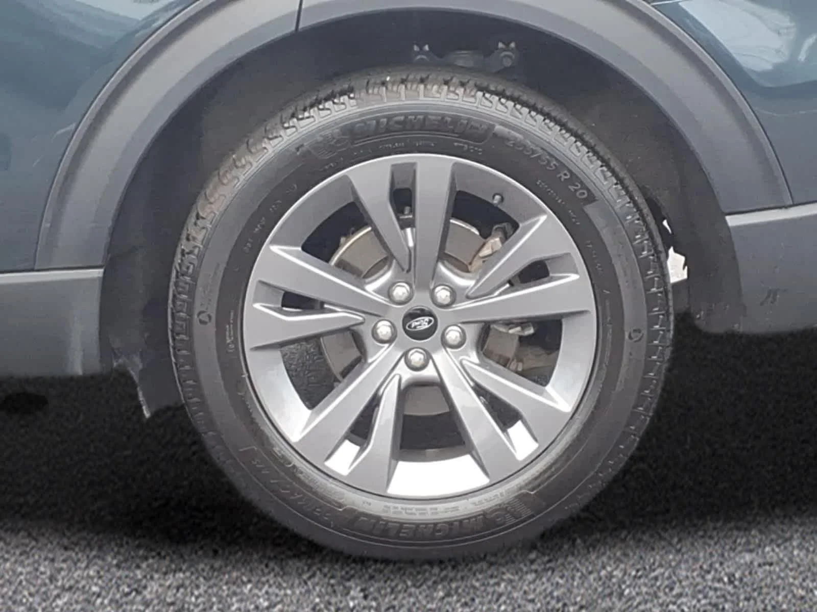 Used 2023 Stone Blue Ford XLT image 3