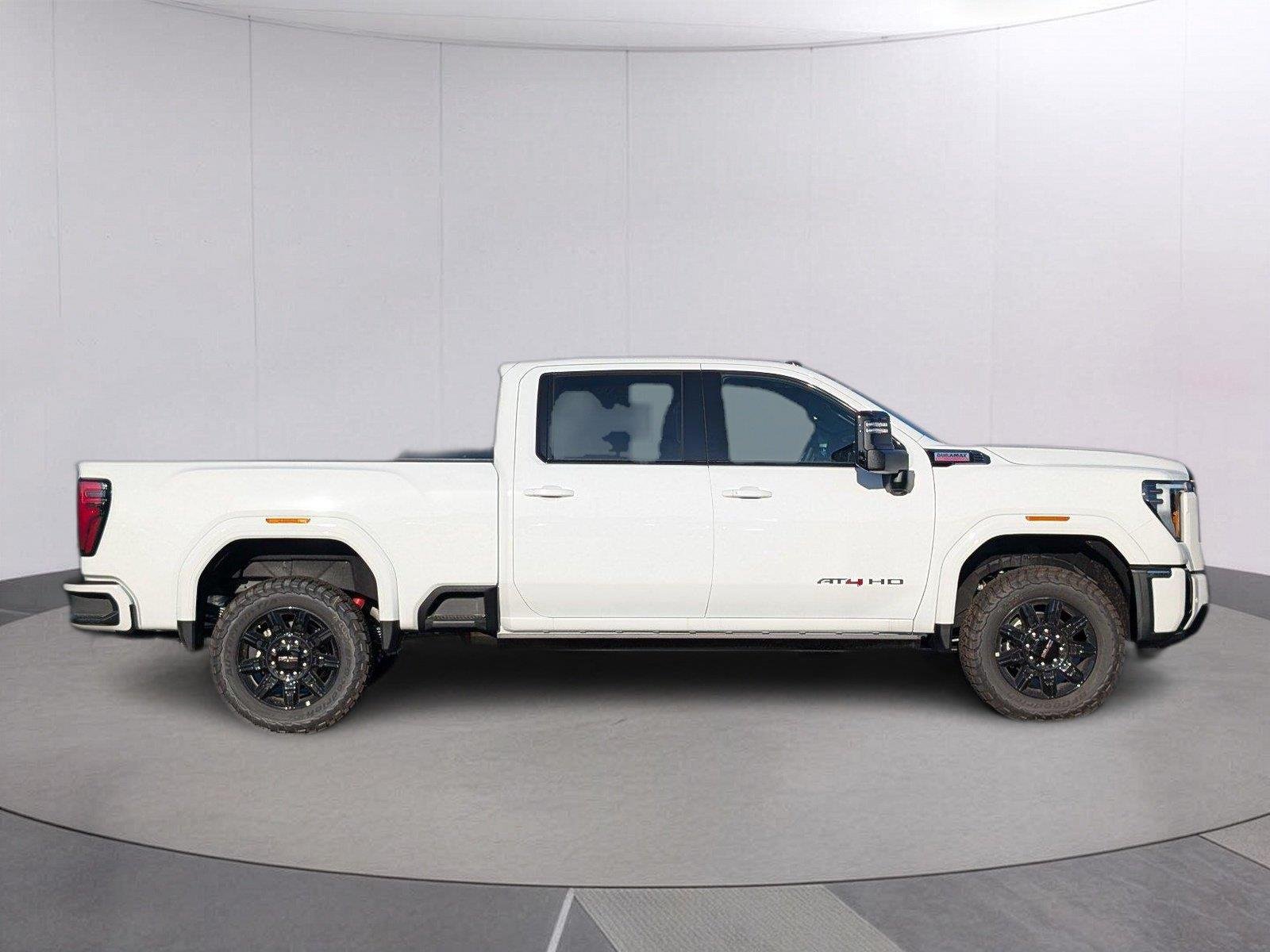 New 2026 Summit White GMC AT4 image 8