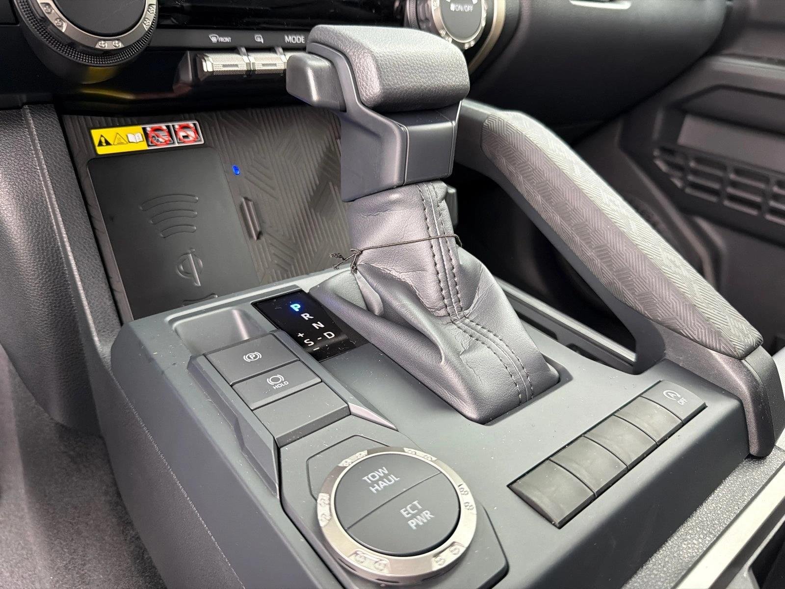 New 2026 Heritage Blue Toyota SR5 image 30