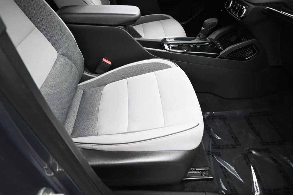Used 2021 Satin Steel Metallic Chevrolet LT image 39