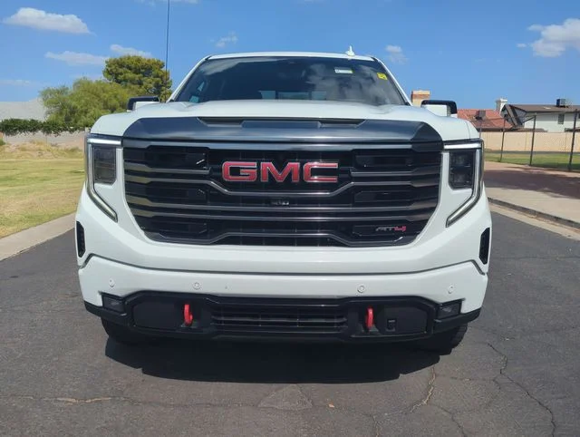 Used 2024 White GMC AT4 image 2