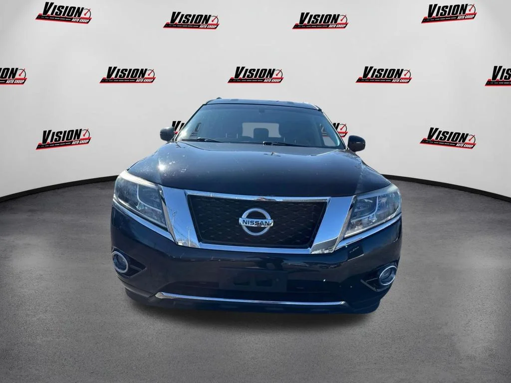 Used 2015 Nissan Pathfinder SV with VIN 5N1AR2MM5FC713921 for sale in East Rochester, NY