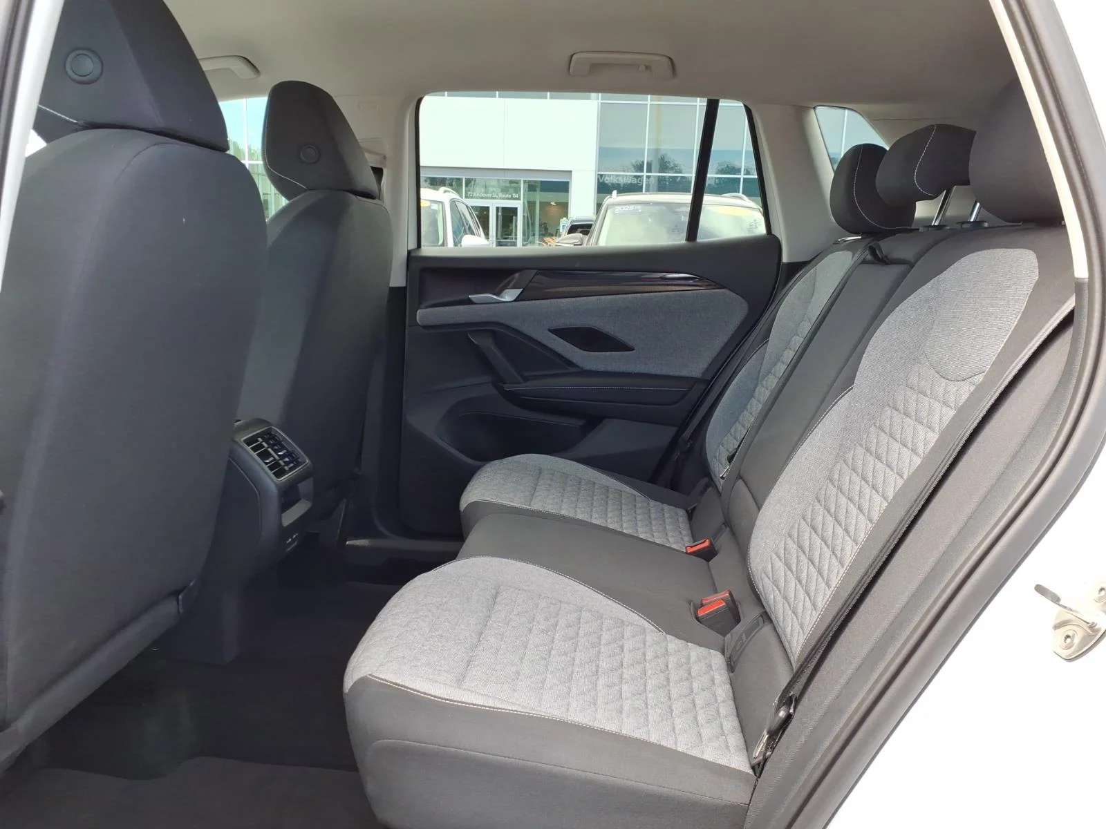 Certified Used 2025 Pure White Volkswagen S image 13