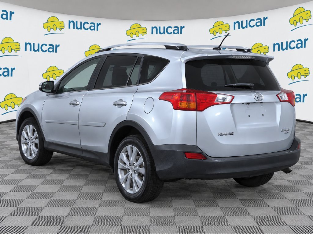 Used 2013 Silver Toyota Limited image 3