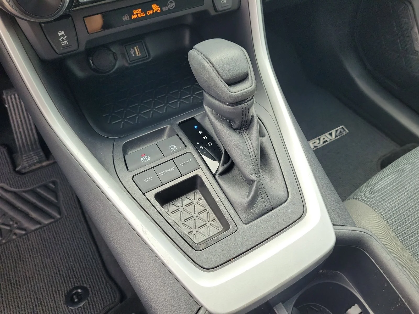 Certified Used 2025 White Toyota LE image 25