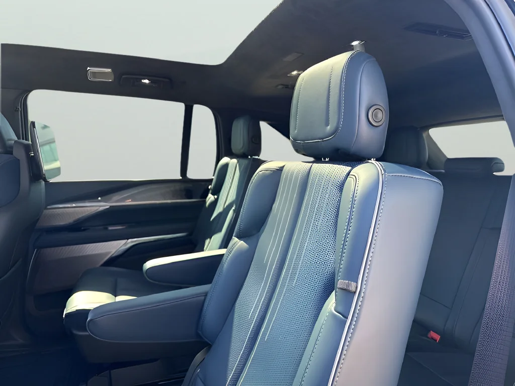 New 2026 Black Raven Cadillac Premium Luxury image 23