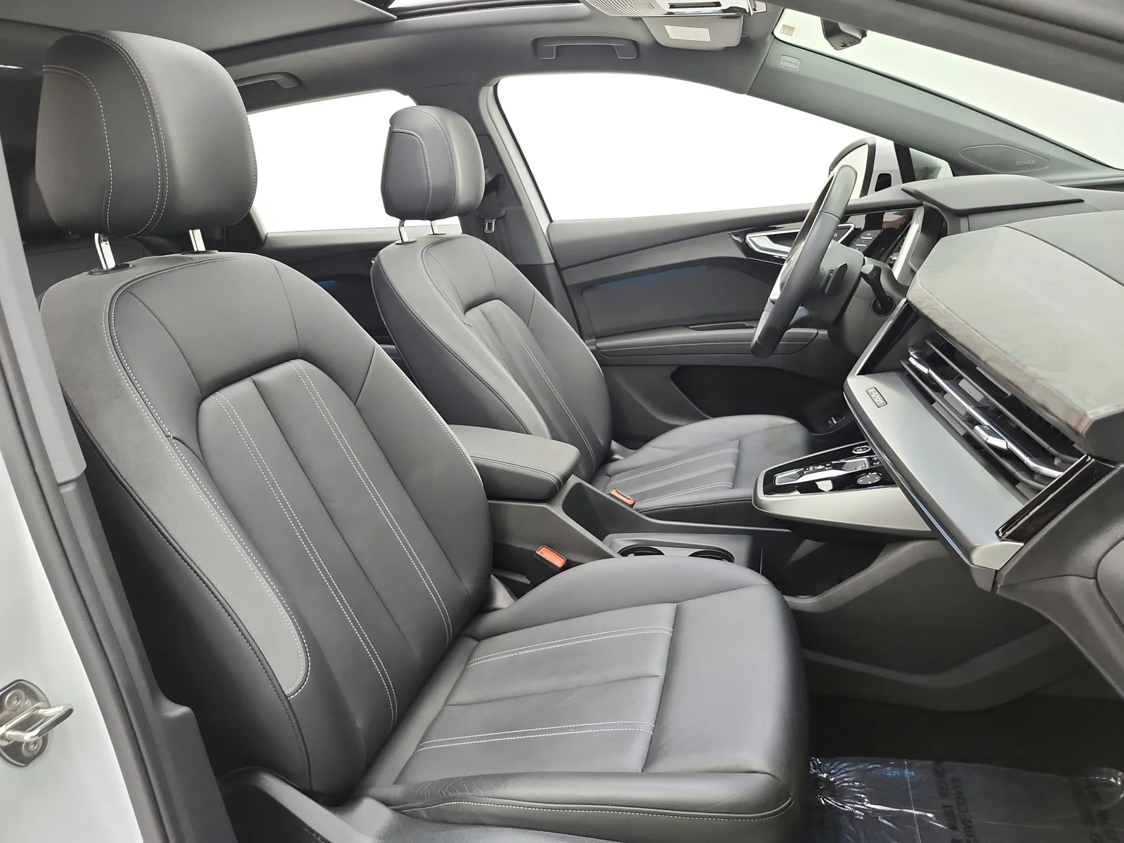 Used 2023 Glacier White Metallic Audi Premium Plus image 18