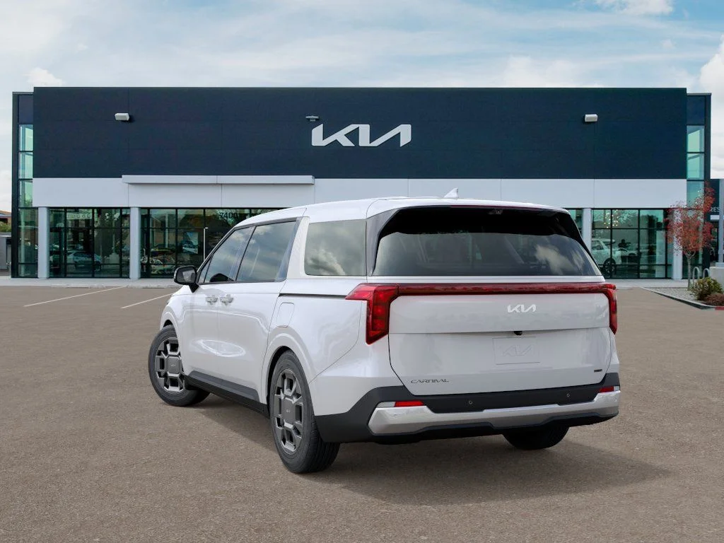 New 2027 White Kia EX image 4