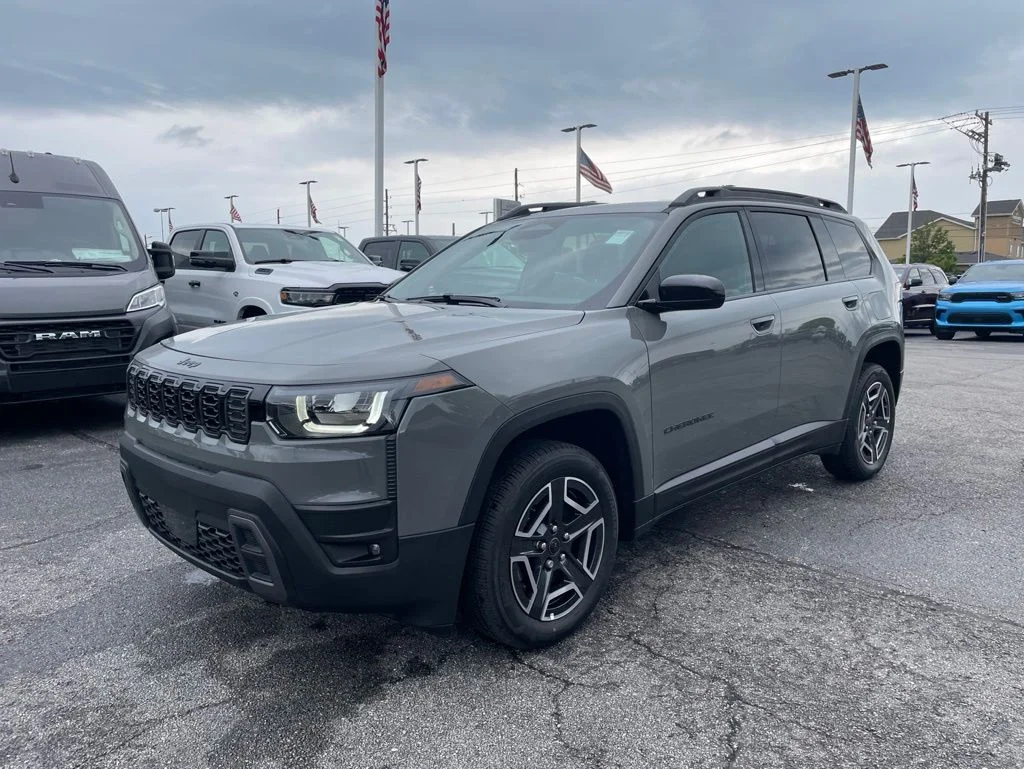 New 2026 Sting-Gray Clear-Coat Exterior Paint Jeep Laredo image 1