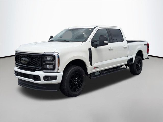 2025 Ford Super Duty F-350 SRW F-350® Lariat®