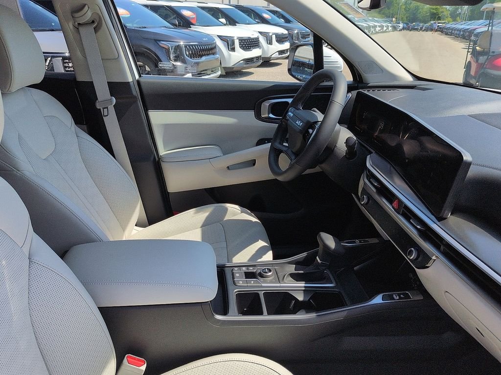 New 2026 Glacial White Pearl Kia S image 7