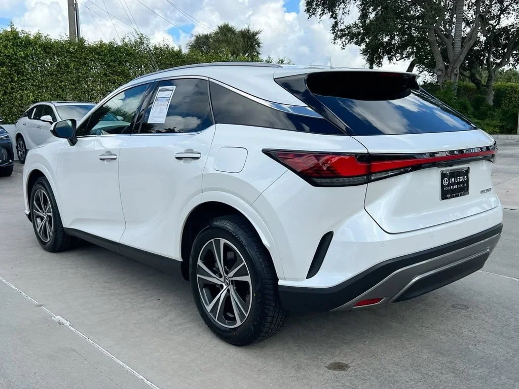 Certified Used 2025 EMINENT WHITE PEARL Lexus 350 Premium image 5