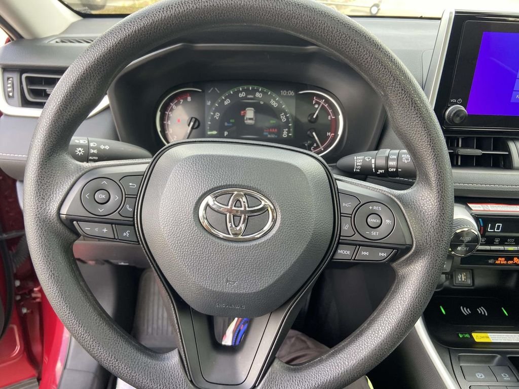 Used 2025 Red Toyota XLE image 34