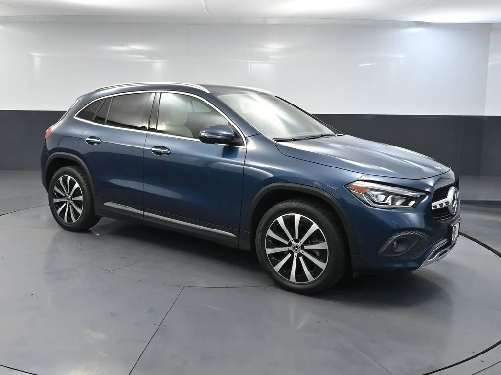 Used 2022 Blue Mercedes-Benz GLA 250 image 1
