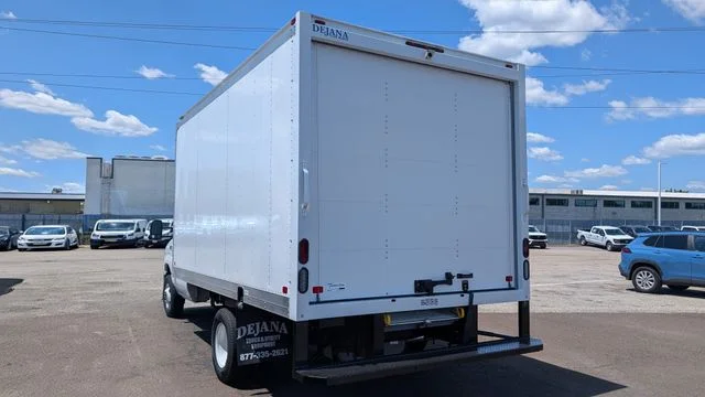 New 2027 Oxford White Ford E-450 DRW image 5