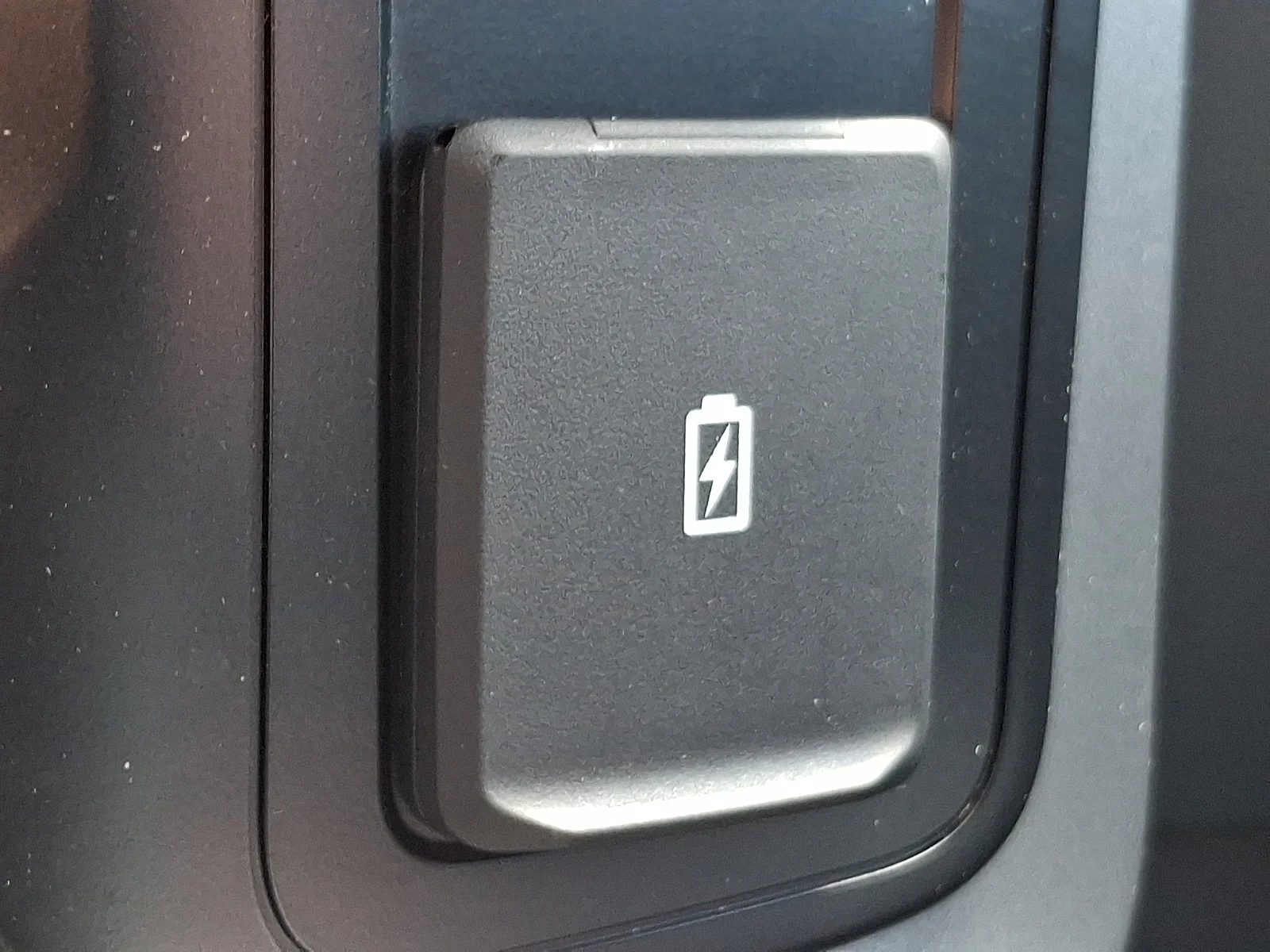 Used 2022  Ford XLT image 25