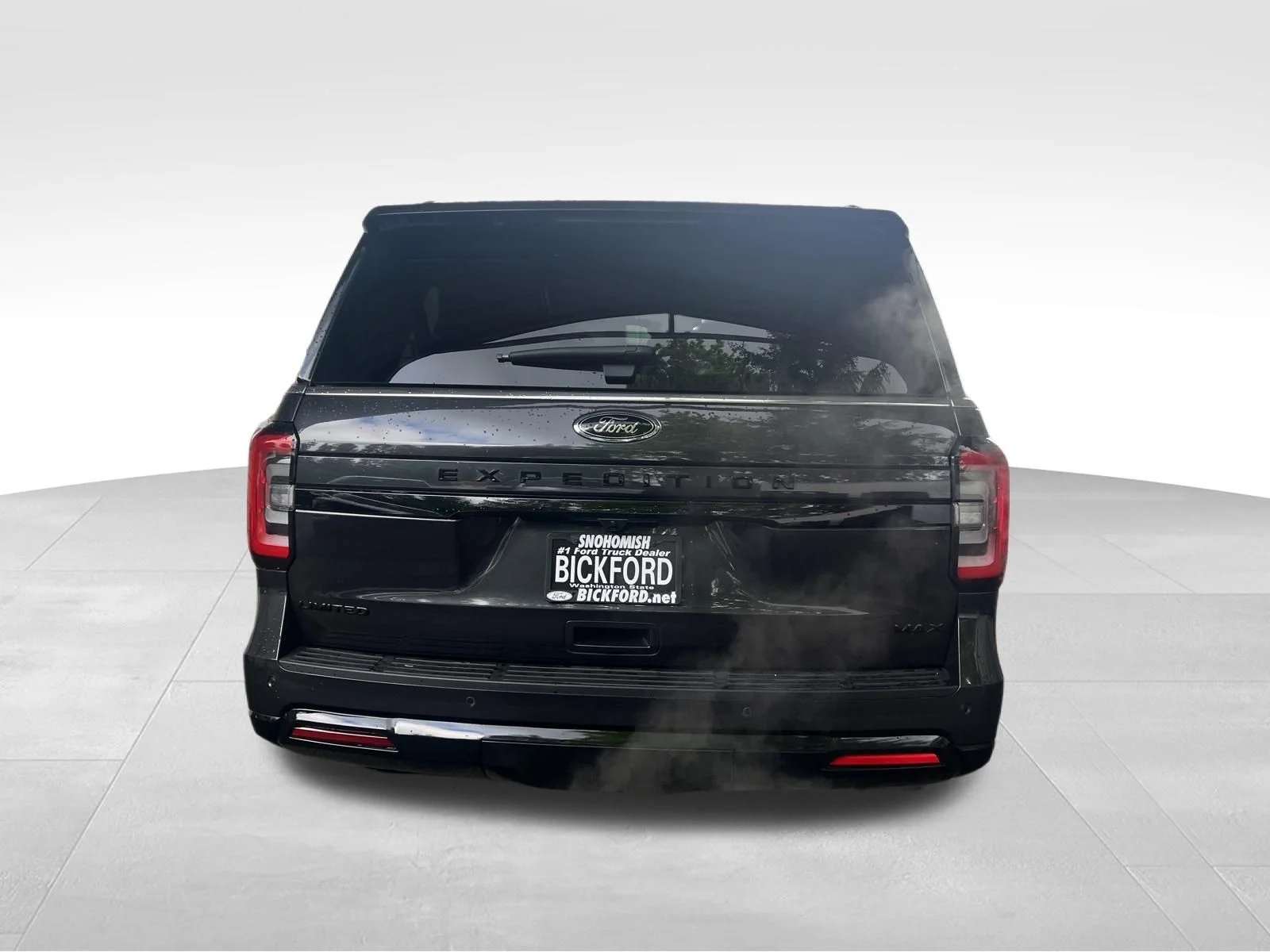 Used 2023 Gray Ford Limited image 4