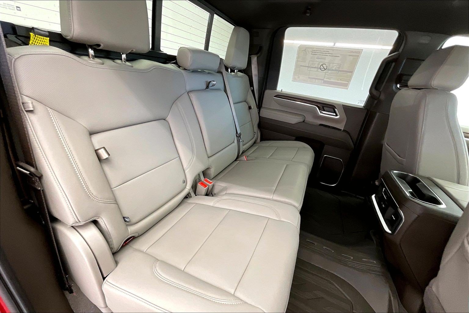 2026 GMC Sierra 2500HD SLT - Photo 10