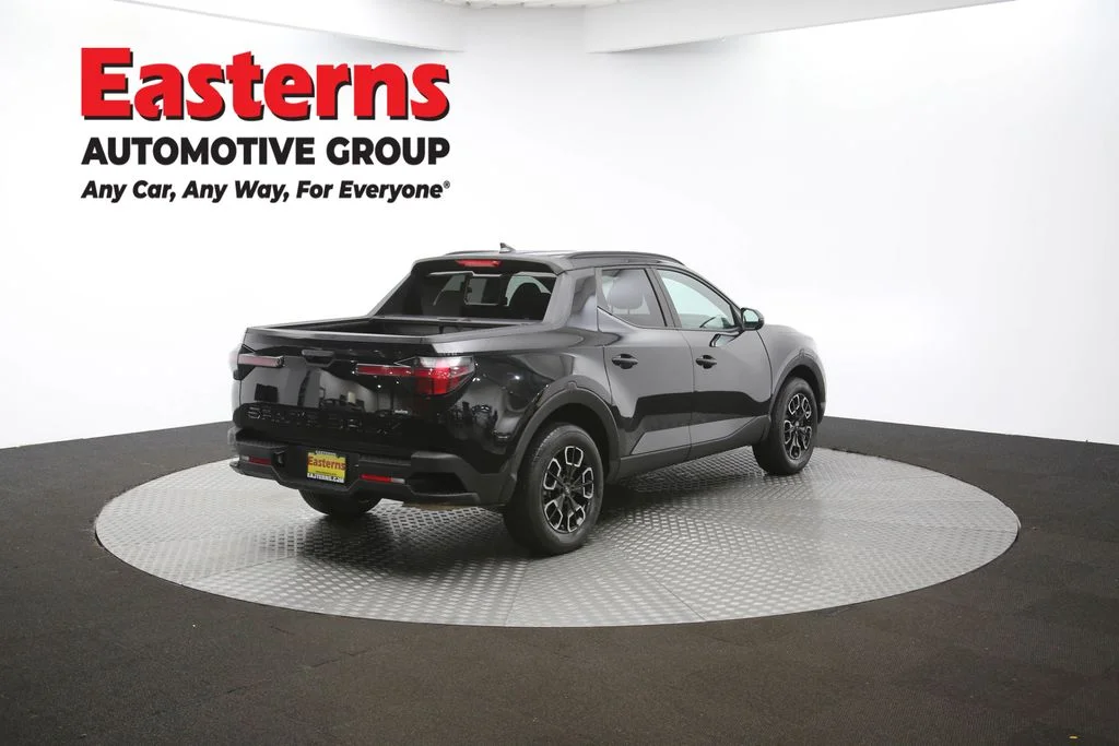 Used 2022 Black Hyundai SEL image 36