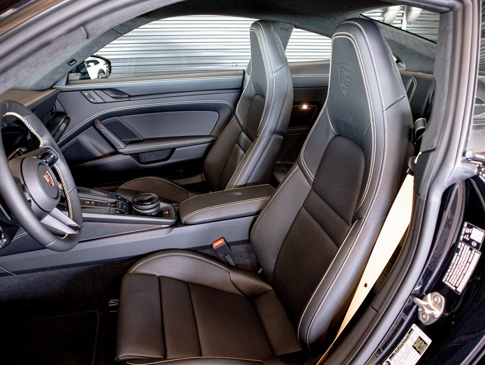New 2026 Jet Black Metallic Porsche Carrera 4 GTS image 5
