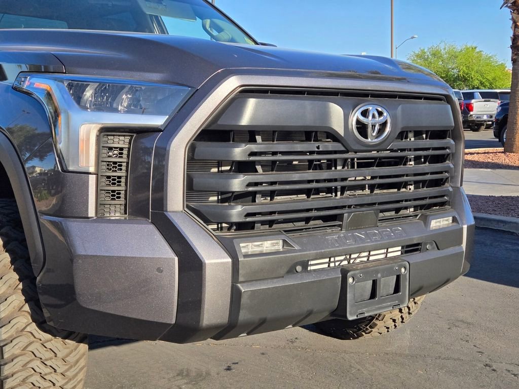 2024 Toyota Tundra SR5 - Photo 8