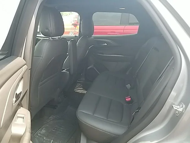Used 2025 Gray Chevrolet ACTIV image 25