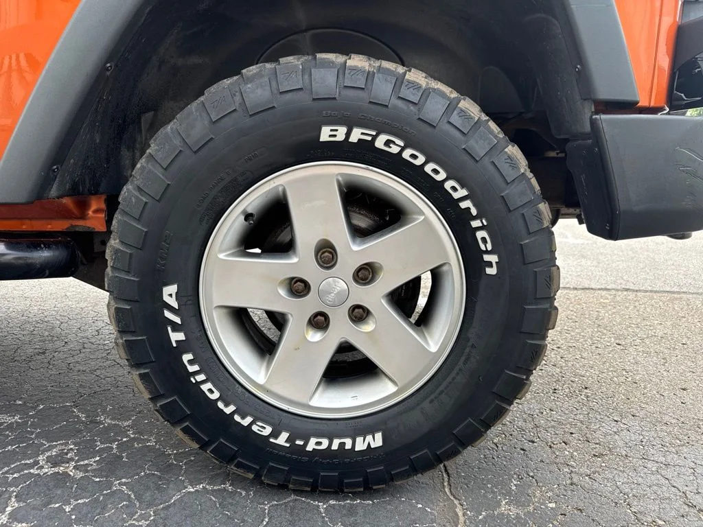 Used 2011 Orange Jeep Rubicon image 11