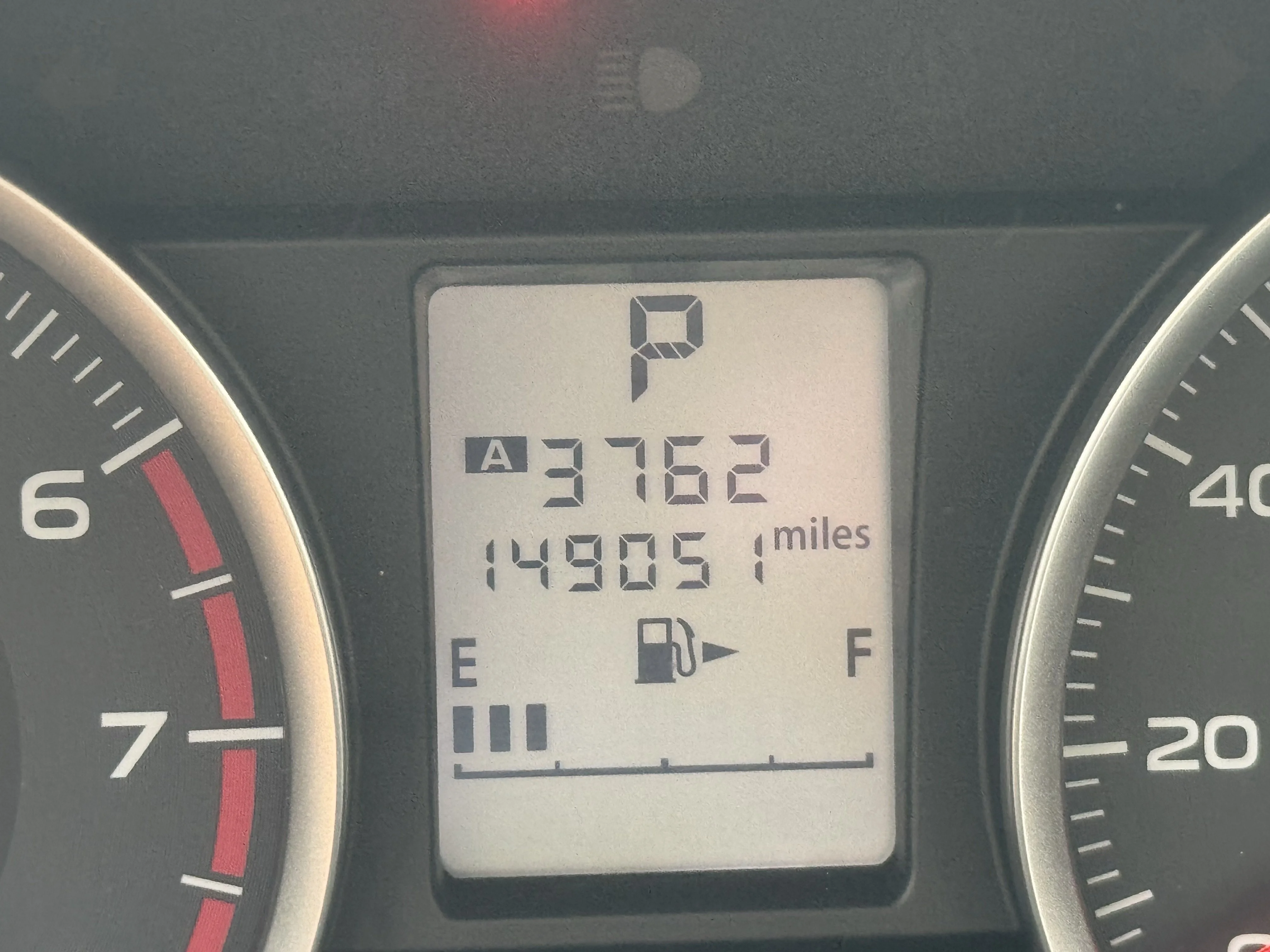 Used 2017 Dark Gray Metallic Subaru Premium image 21
