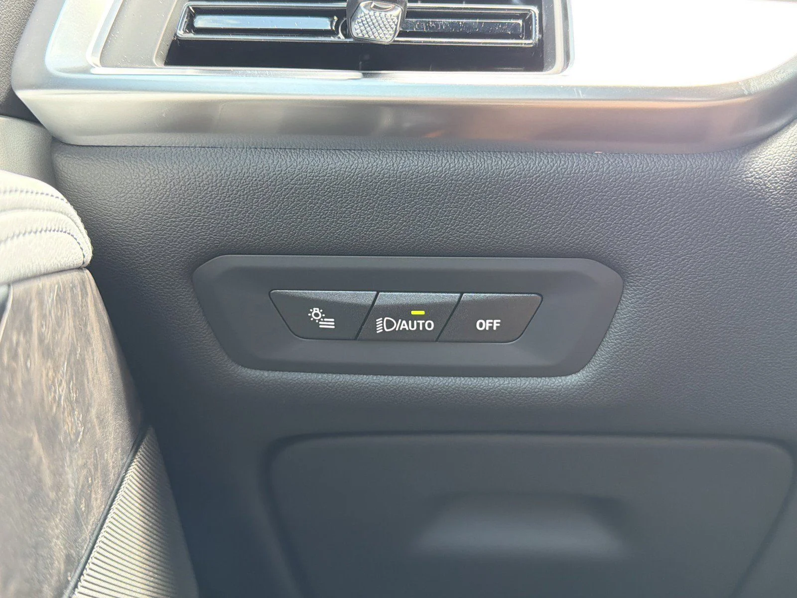 New 2026 Skyscraper Grey Metallic BMW xDrive40i image 32