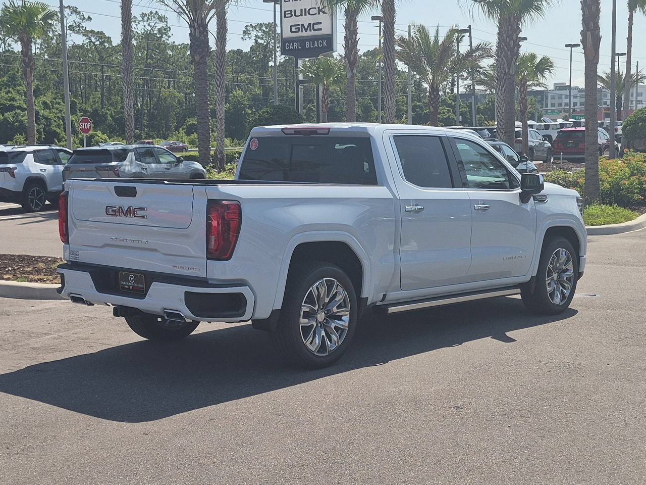 2026 GMC Sierra 1500 Denali - Photo 8