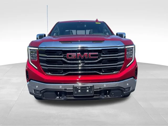 Used 2024 Volcanic Red Tintcoat GMC SLT image 9