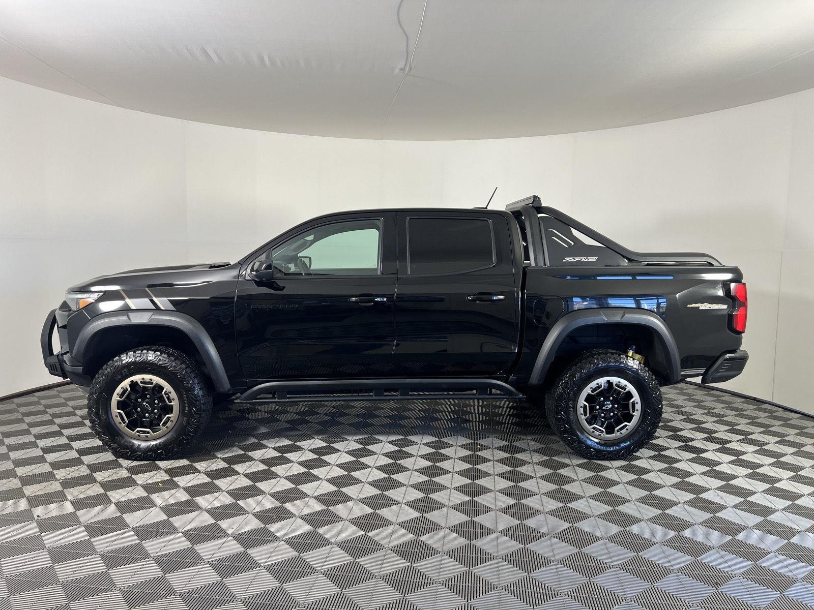 Used 2023 Black Chevrolet 4WD ZR2 image 26