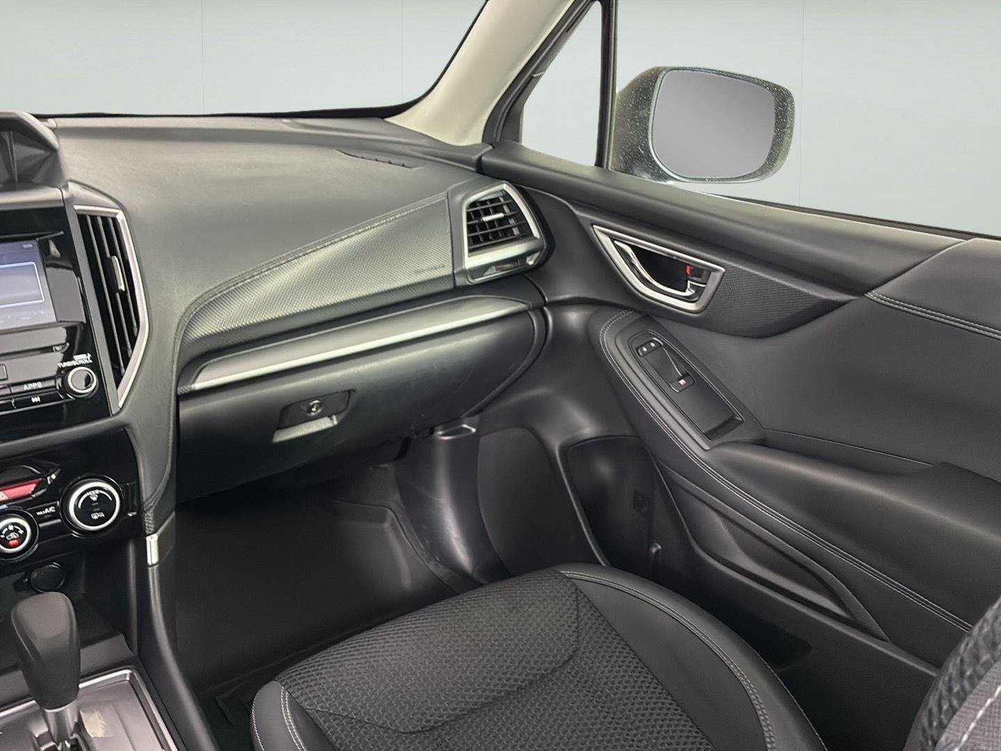 Used 2022 Magnetite Gray Metallic Subaru Premium image 20