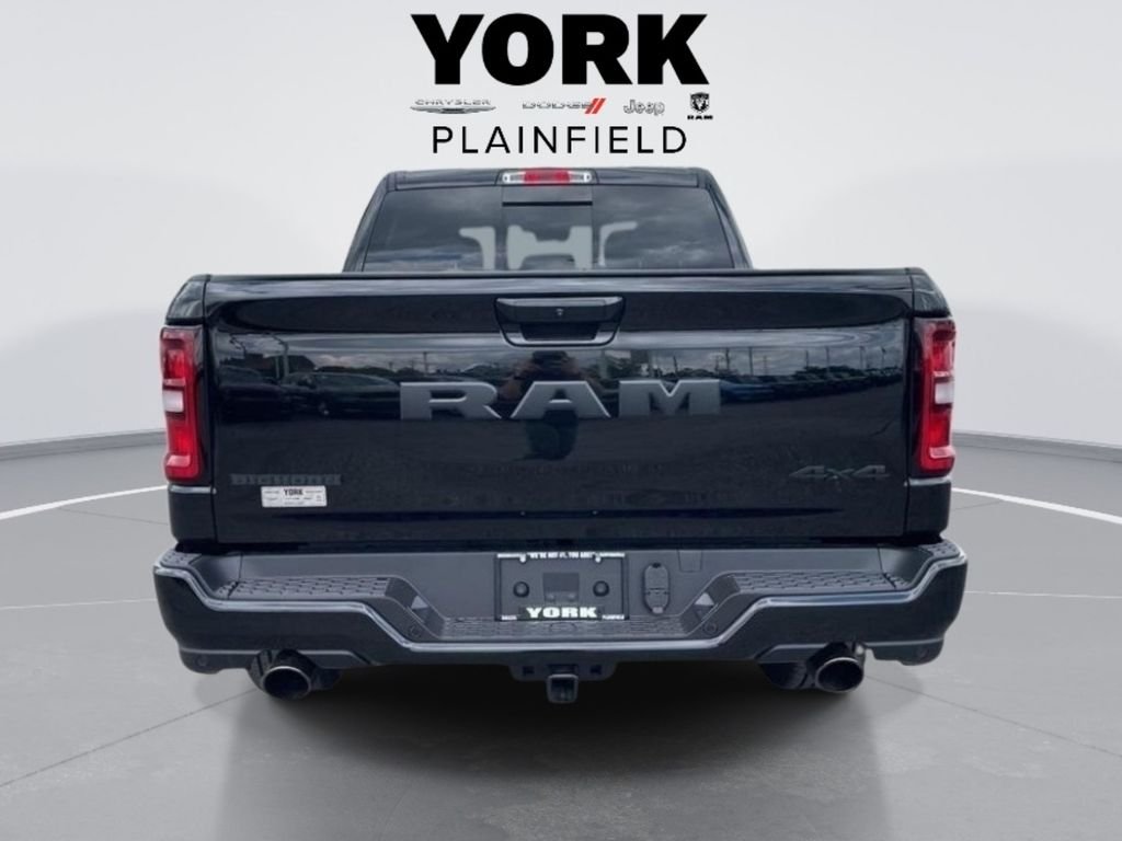 New 2026 Diamond Black Crystal Pearl-Coat Exterior Paint RAM Big Horn/Lone Star image 4
