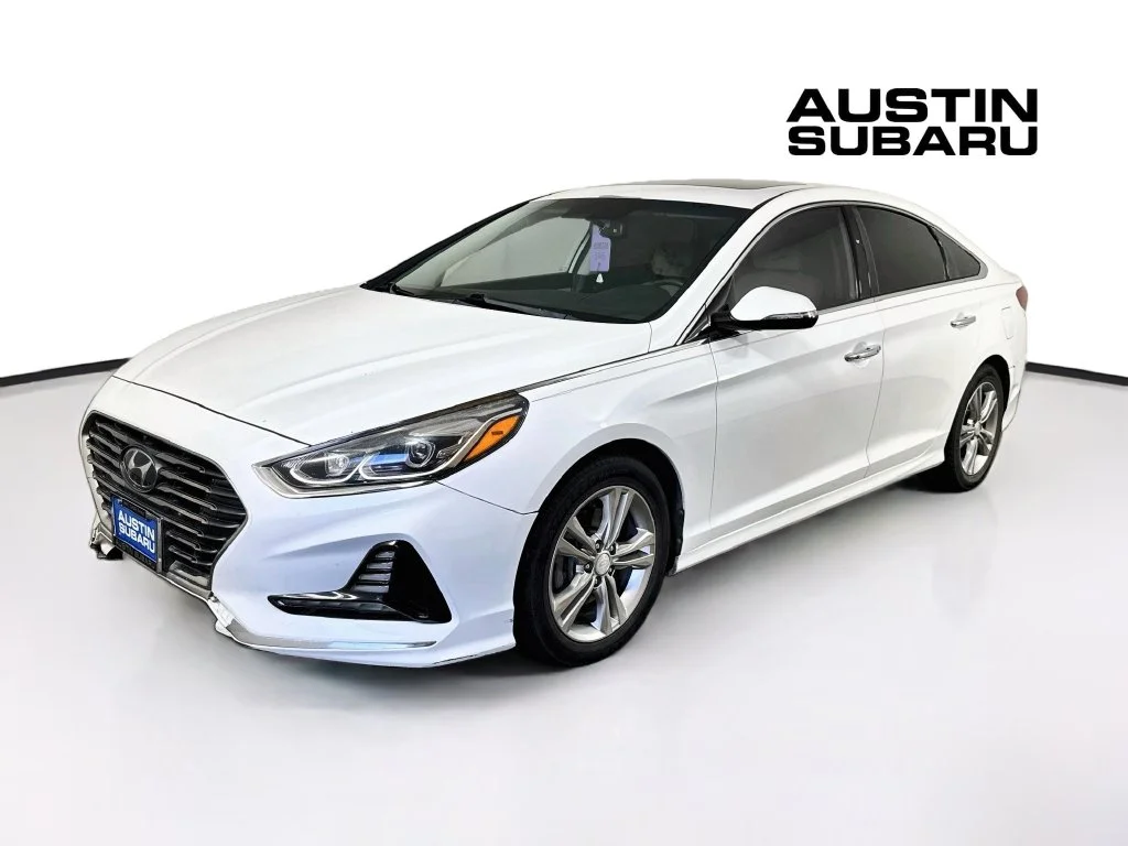 Used 2018 White Hyundai Limited image 3