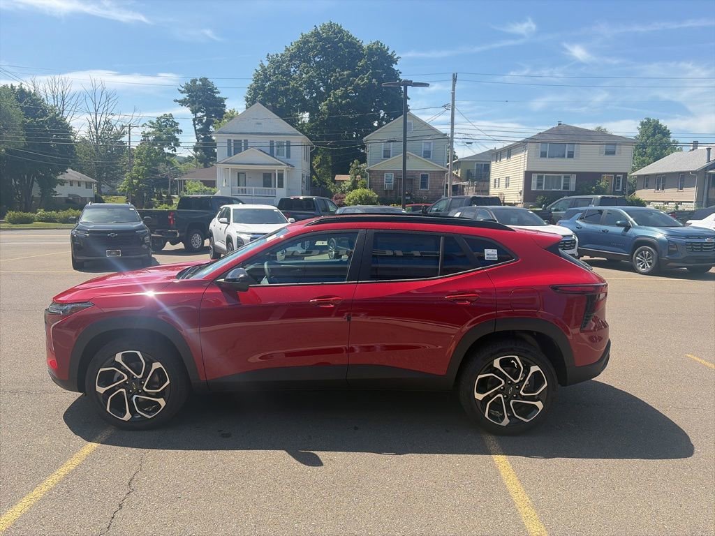 2026 Chevrolet Trax RS - Photo 4