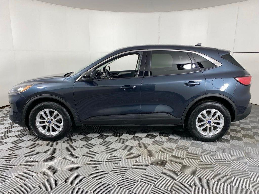 Used 2022 Stone Blue Ford SE image 7