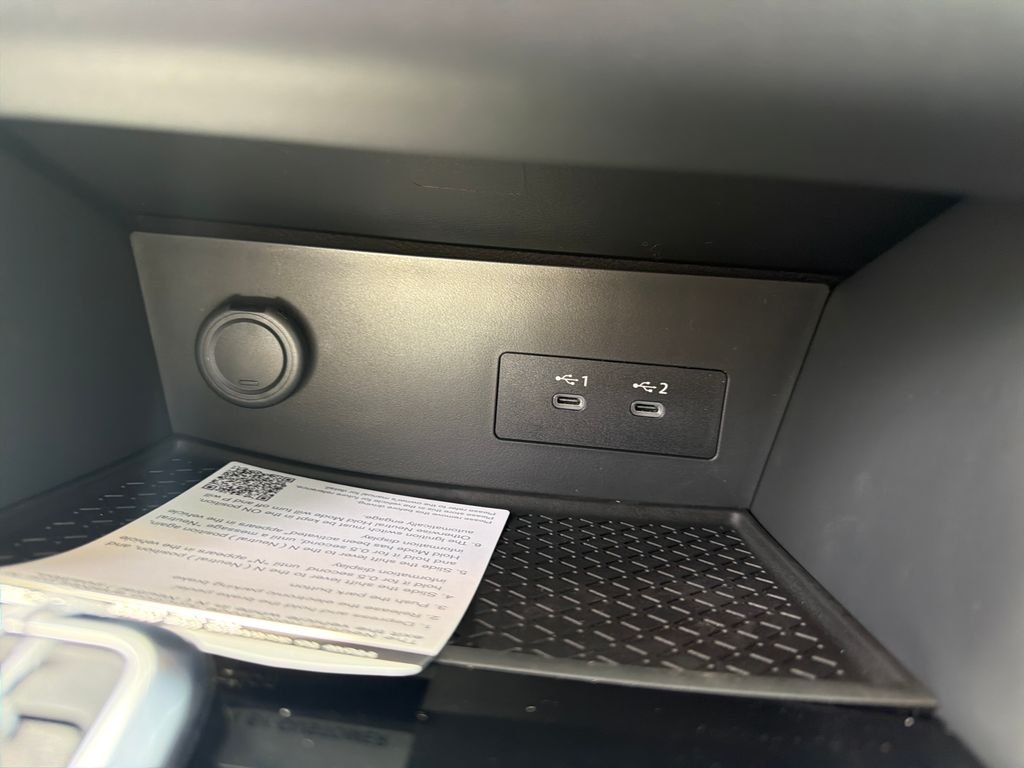 New 2026 Nissan Pathfinder SV 4D Sport Utility