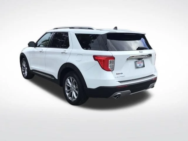 Used 2023 Oxford White Ford Limited image 3