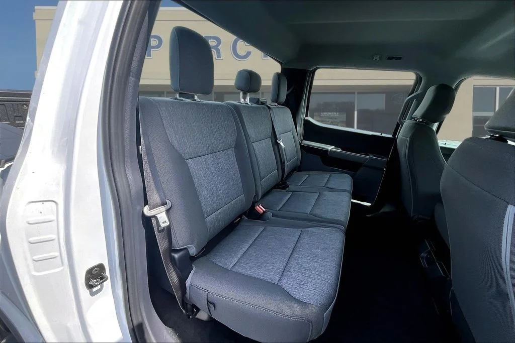 New 2026 Oxford White Ford F-250® XL image 10