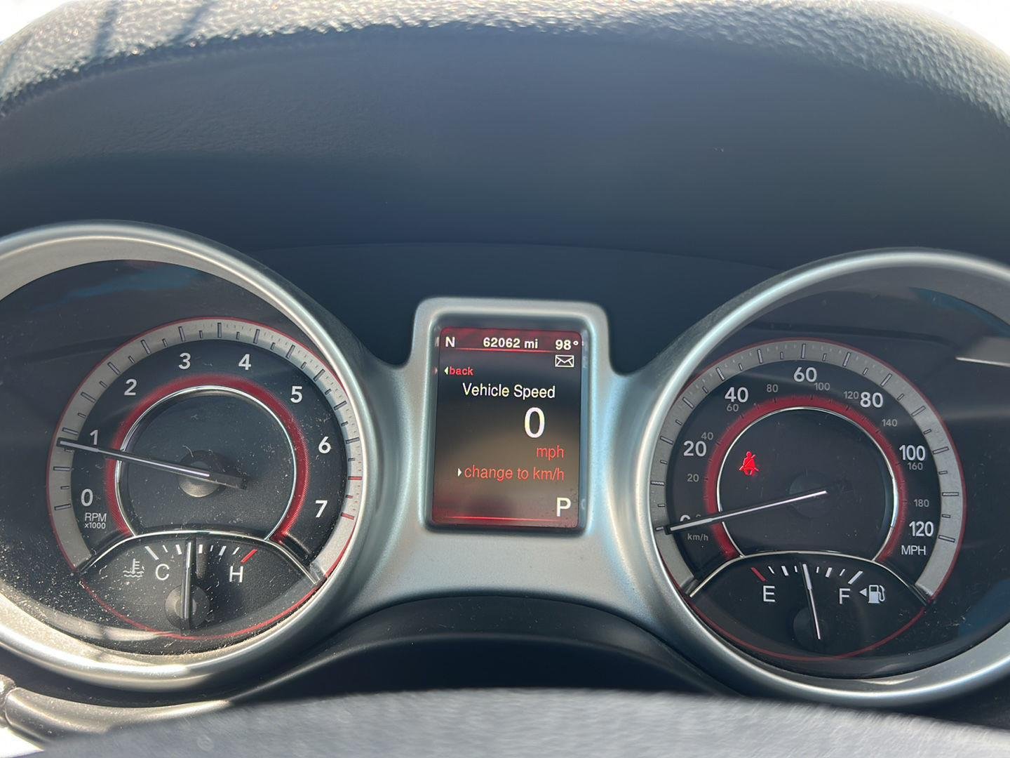 Used 2018 Pitch Black Clearcoat Dodge SE image 11