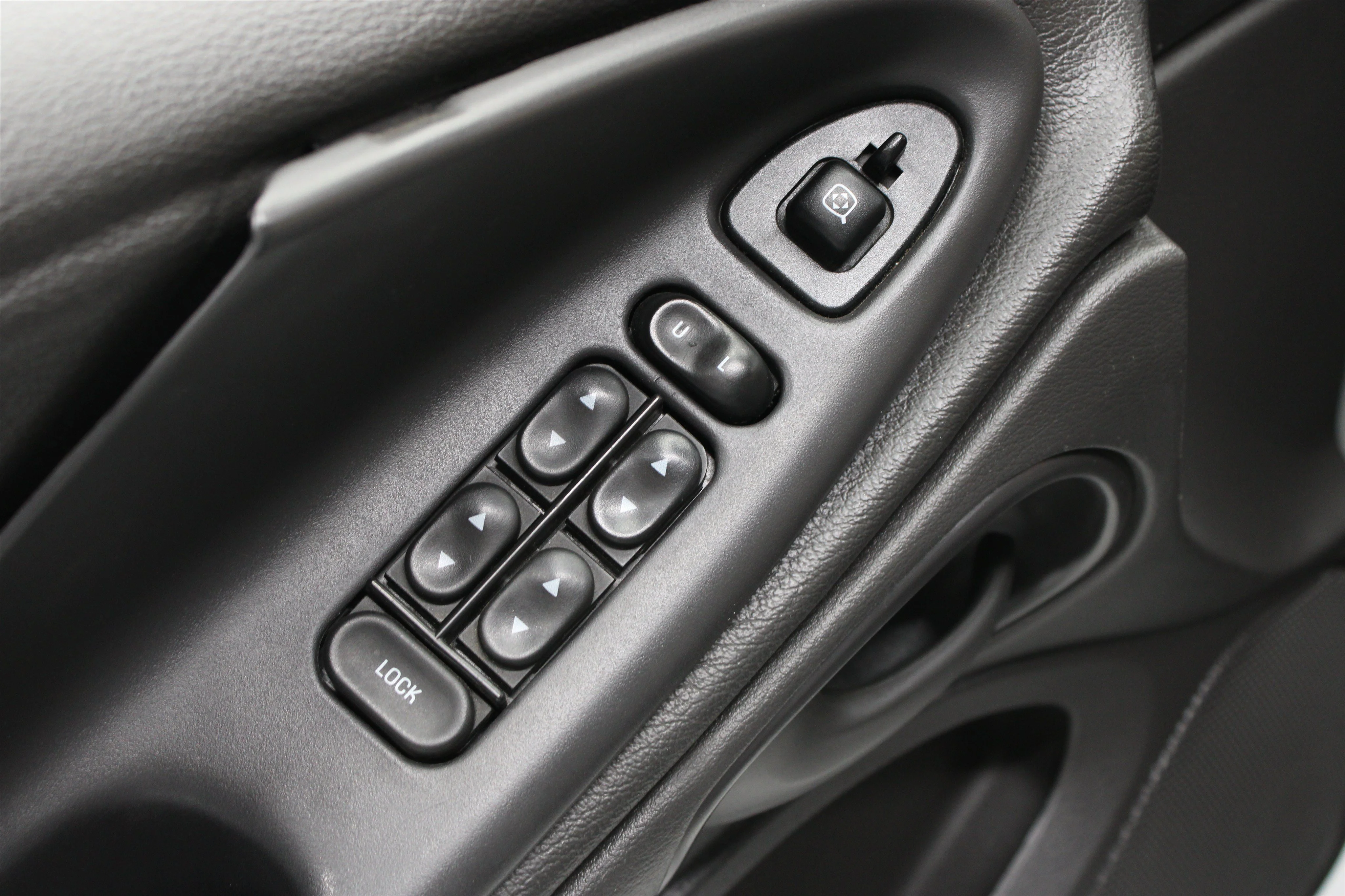 2004 Ford Mustang Cobra SVT - Photo 7