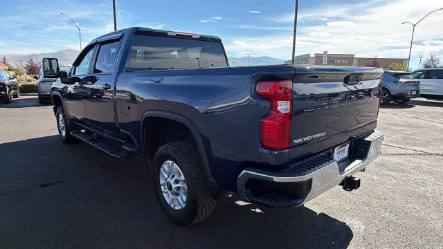 Certified Used 2022 NORTHSKY BLUE METALLIC Chevrolet LT image 5