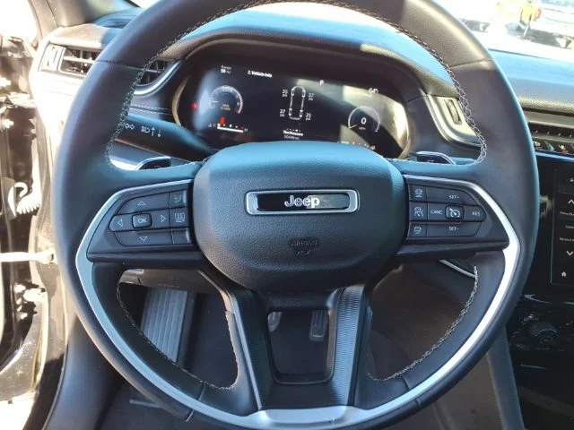 Used 2023 Black Jeep Altitude X image 24