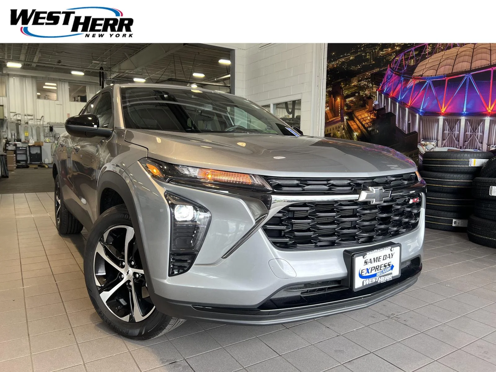 Used 2025 Sterling Gray Metallic Chevrolet 1RS image 1
