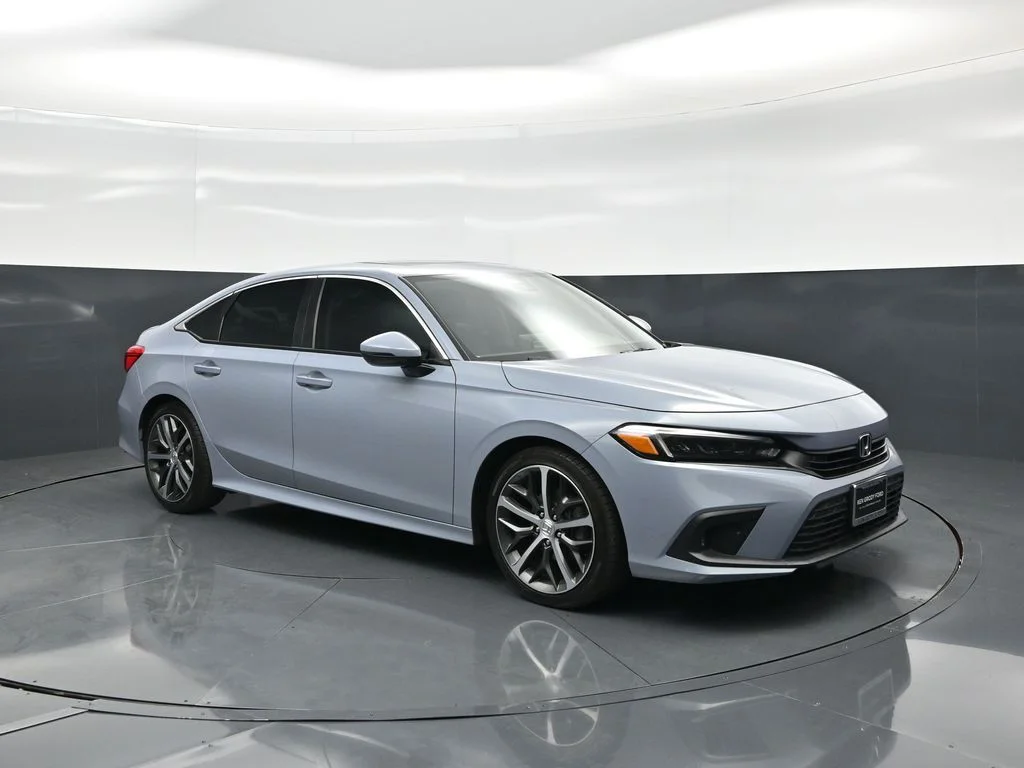 Used 2024 Gray Honda Touring image 57