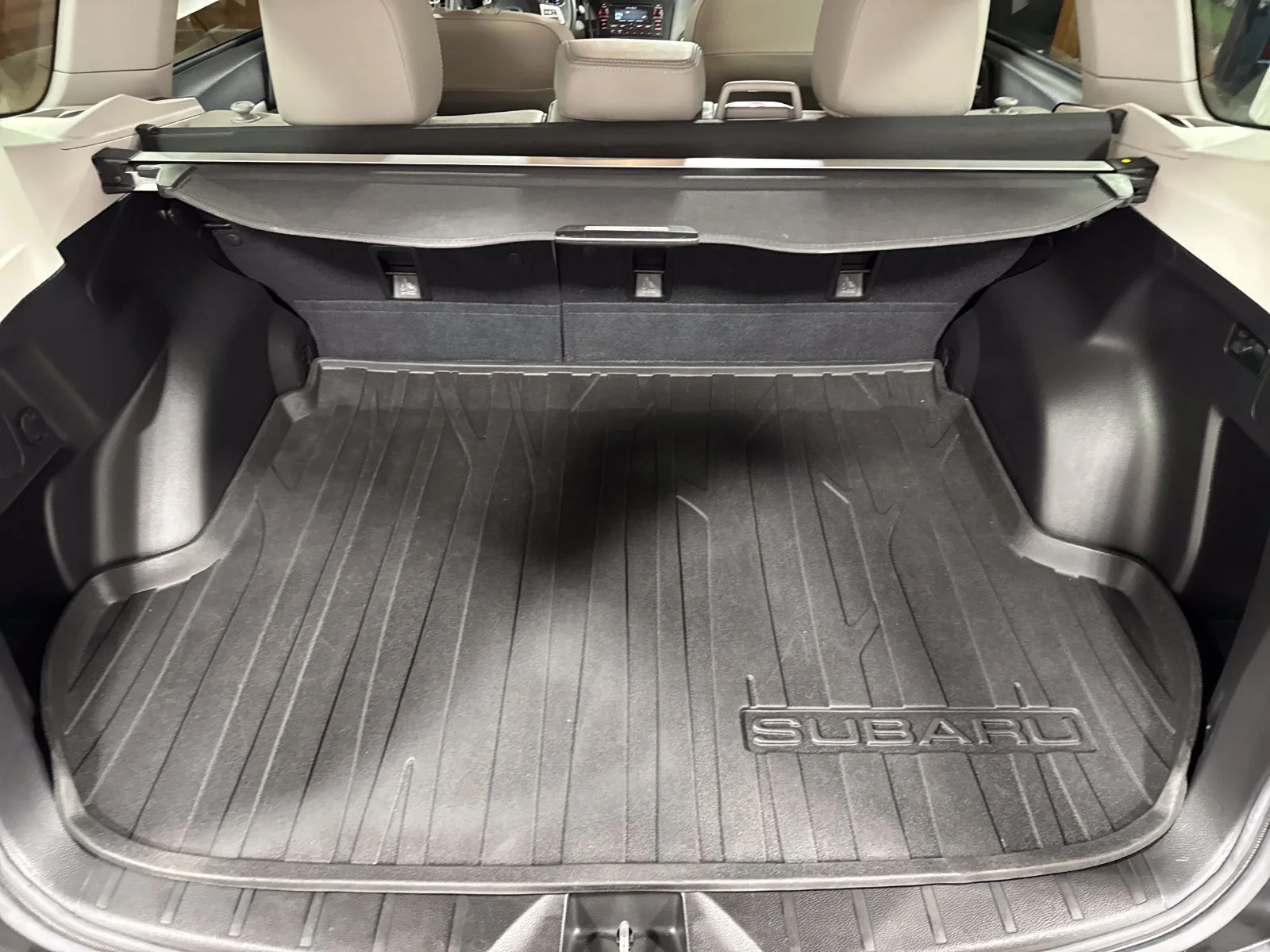 Used 2014 Dark Gray Metallic Subaru 2.5i Limited image 22